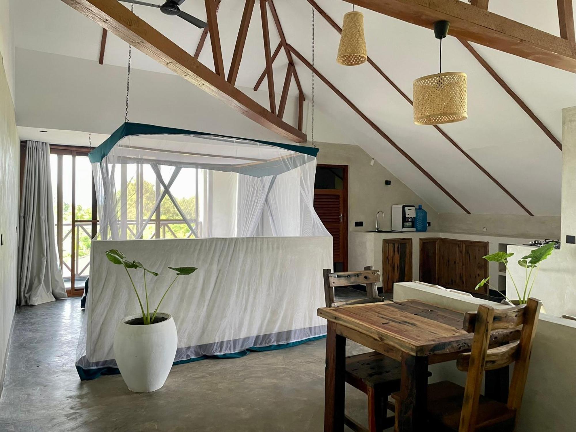 Baobab Bungalows Джамбиани Экстерьер фото